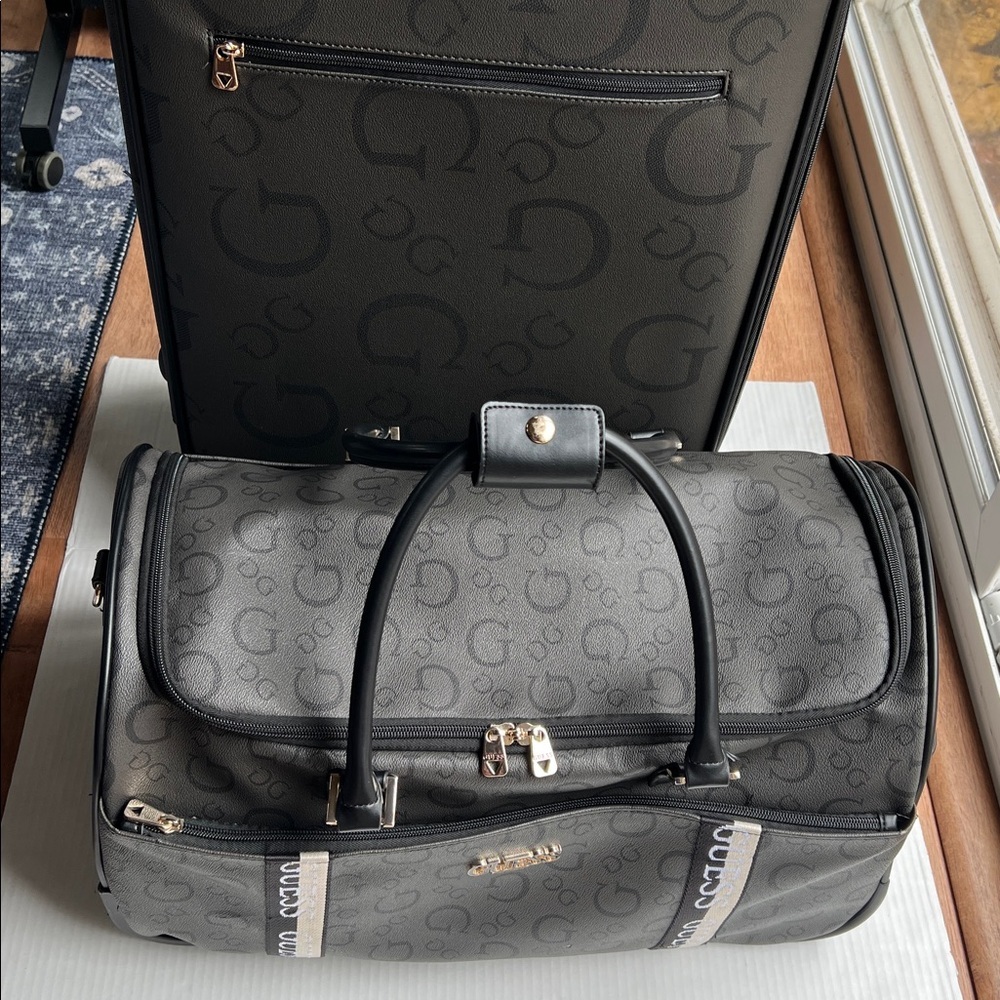 GUESS Logo Debossed Rolling Black Duffel Weekender Travel Bag - Picture 6 of 16